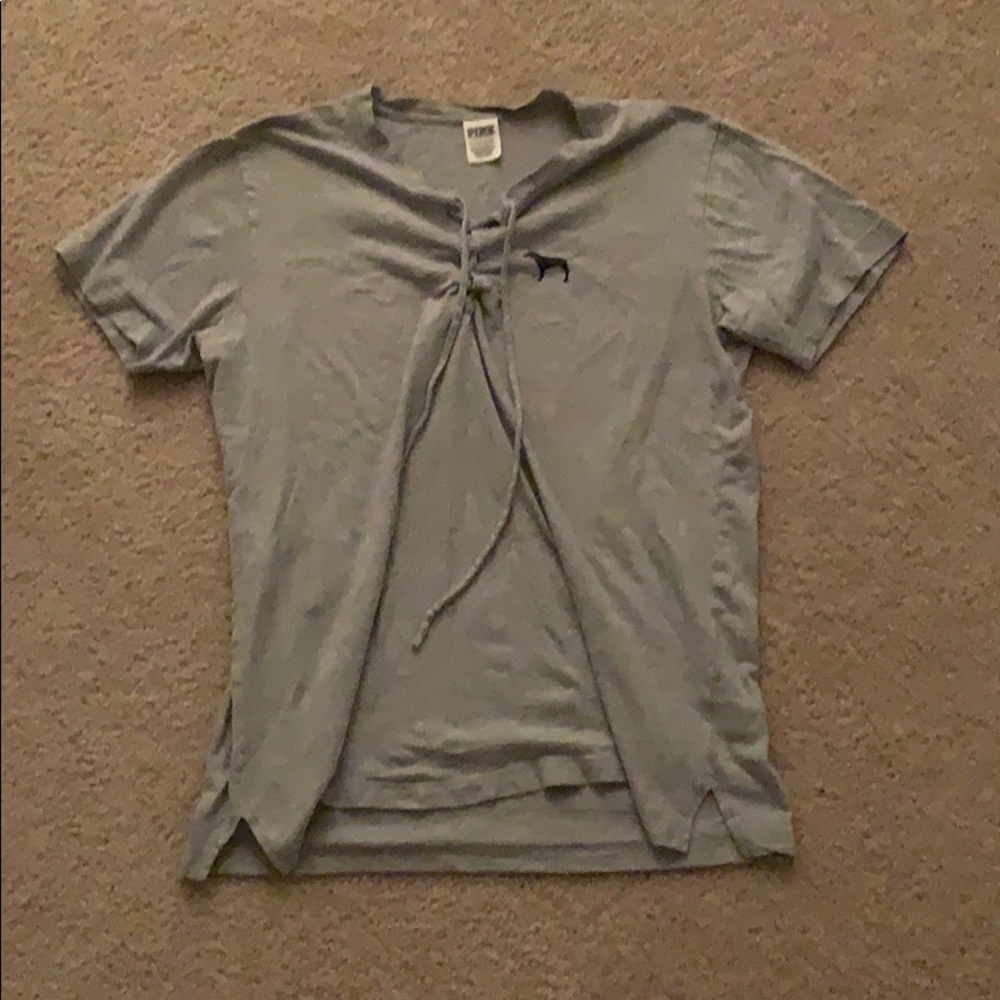 Gray bigger sized pink shirt